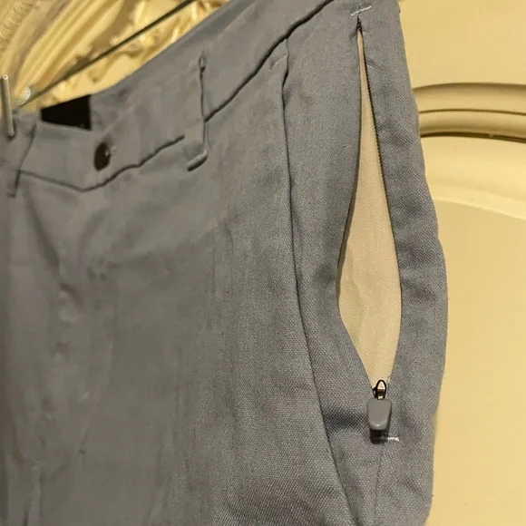 NWT Lululemon Men’s “Commission” Short 9” Inseam Short 30 - Picture 3 of 4